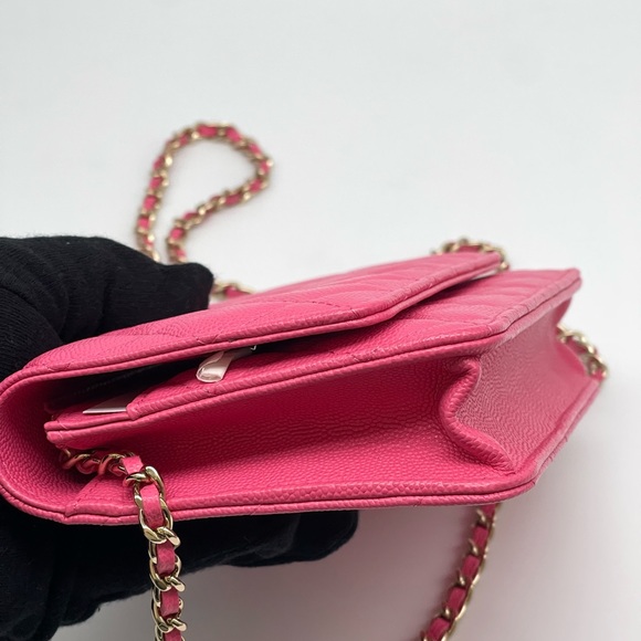 New CHANEL Classic Fuschia Pink Caviar Leather WOC Wallet On Chain Dust Bag Box - Picture 3 of 11